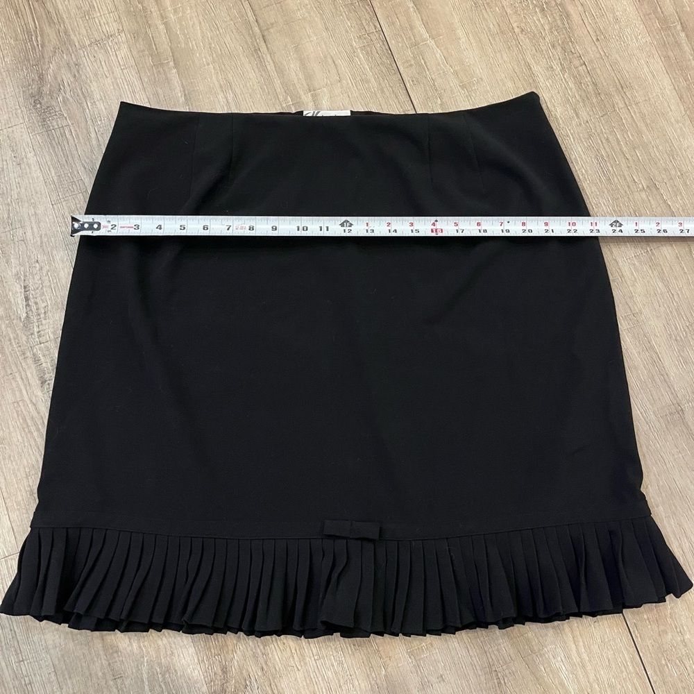 dressbarn Black Mini Skirt with Pleated Hem 20W - Picture 10 of 15
